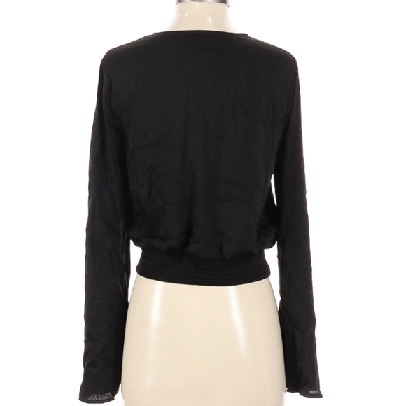 Express black v neck top w/tie waist, long sleeves, xsmall - Picture 2 of 2